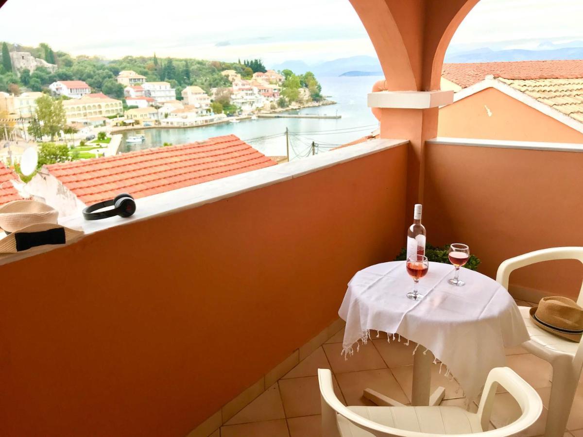 Porto Kassiopi Apartments Екстериор снимка