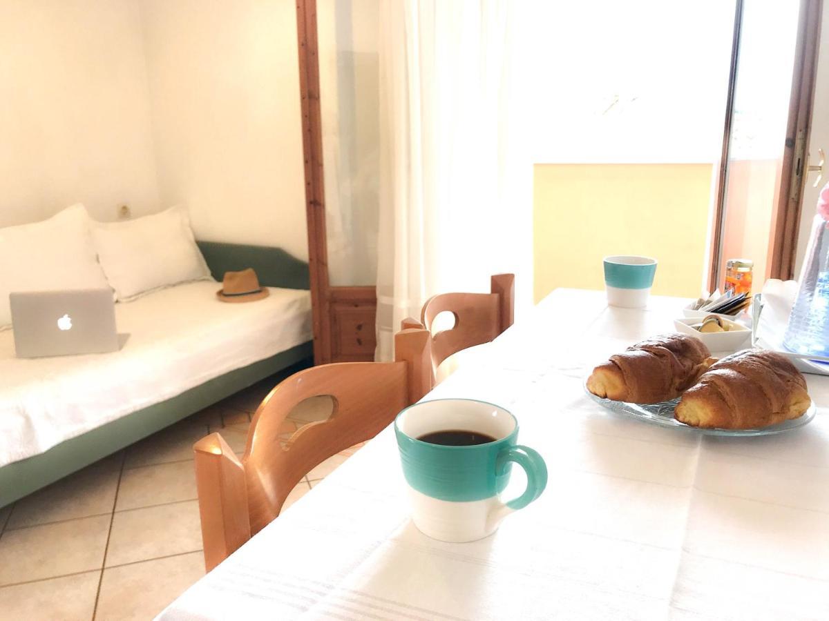Porto Kassiopi Apartments Екстериор снимка