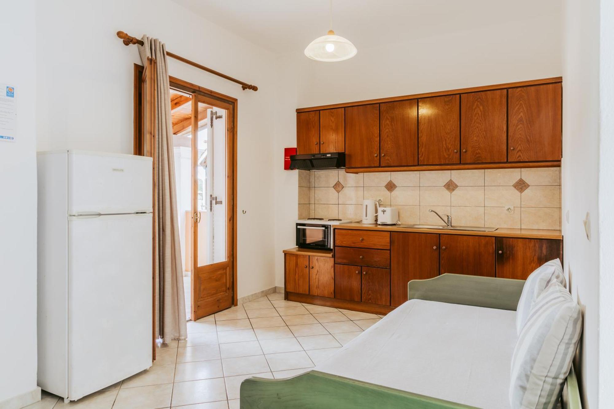 Porto Kassiopi Apartments Екстериор снимка