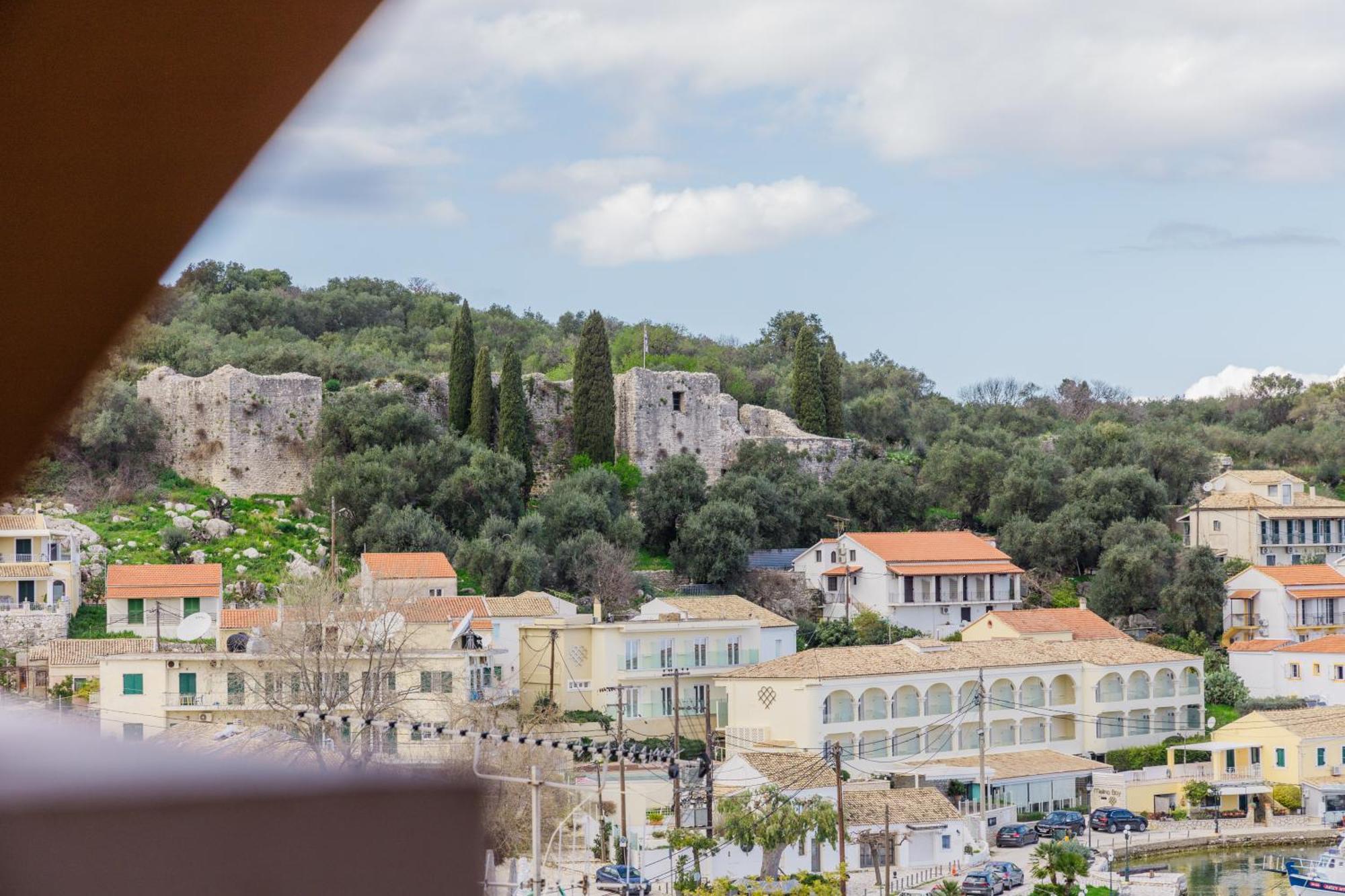 Porto Kassiopi Apartments Екстериор снимка